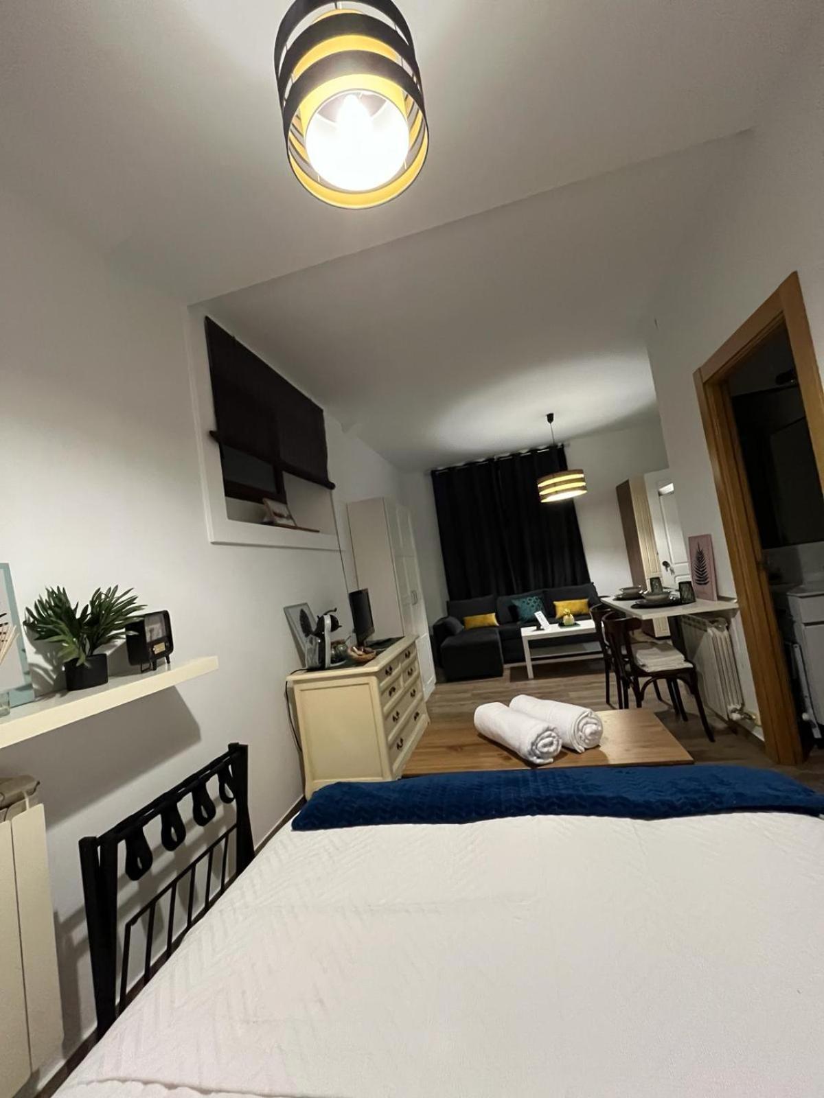 Home Suites Center Granada 2 المظهر الخارجي الصورة